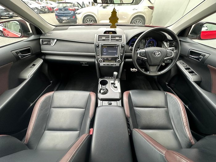 2017 Toyota Camry Atara SX