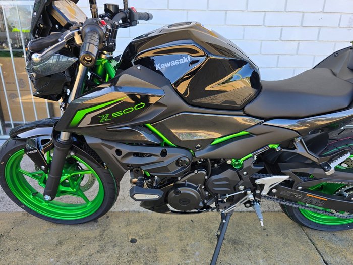 2026 Kawasaki ER500FTFAW Black