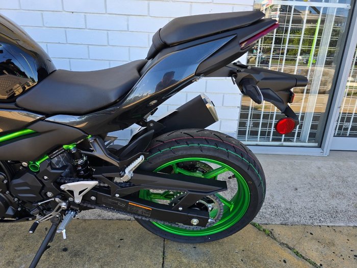 2026 Kawasaki ER500FTFAW Black