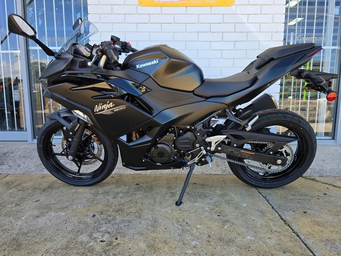 2026 Kawasaki NINJA 500 Black
