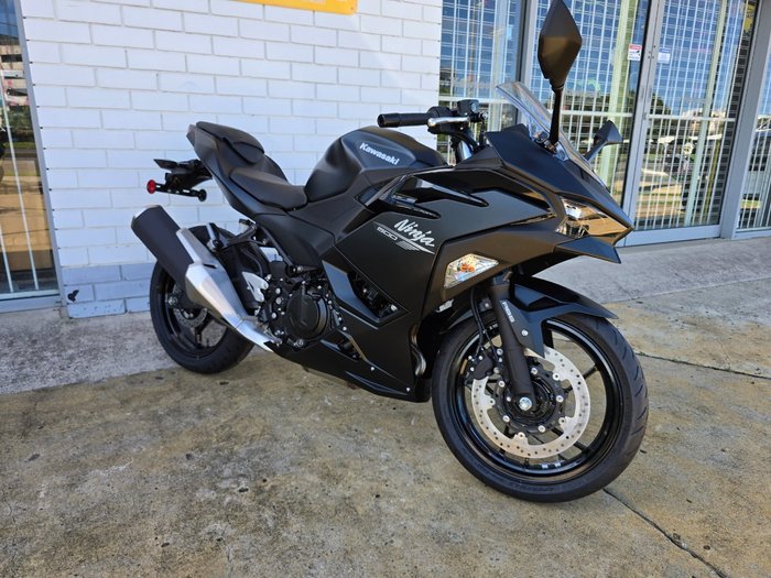2026 Kawasaki NINJA 500 Black