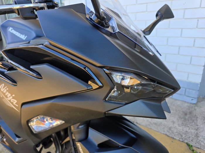 2026 Kawasaki NINJA 500 Black