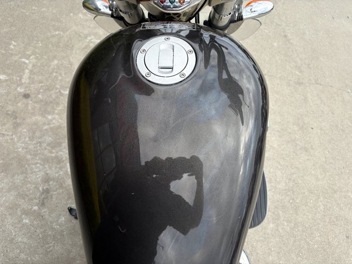 2009 VICTORY KINGPIN Grey