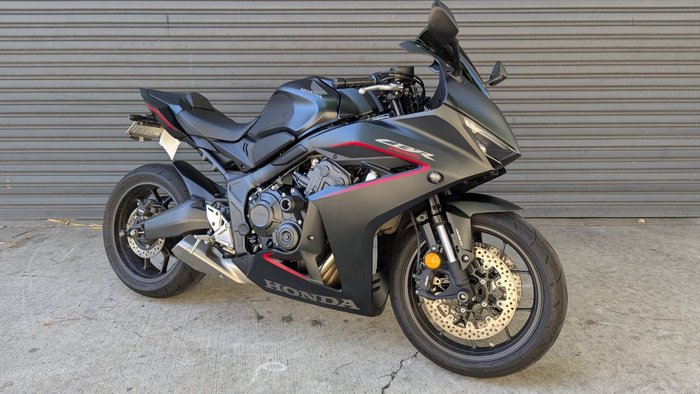 2024 Honda CBR650R Black