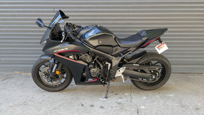 2024 Honda CBR650R Black
