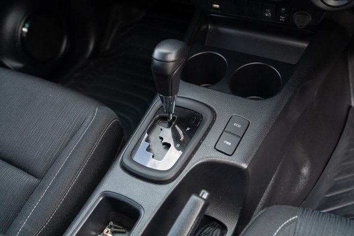 2021 Toyota Hilux SR GUN126R 4X4 Dual Range Glacier White