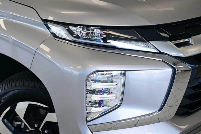 2025 Mitsubishi Pajero Sport GLS