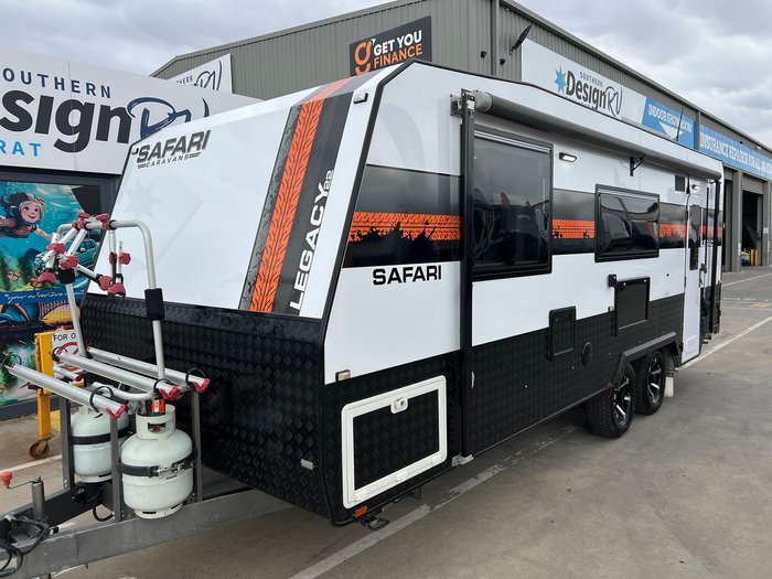 2020 Safari Caravans Legacy 22 Family Van