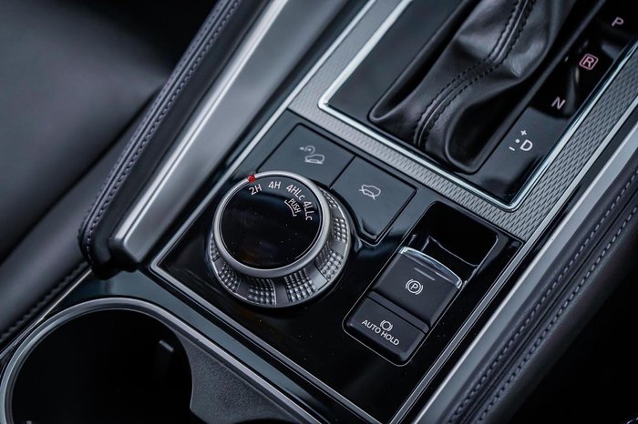 2024 Mitsubishi Pajero Sport GLS