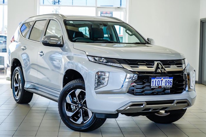 2024 Mitsubishi Pajero Sport GLS