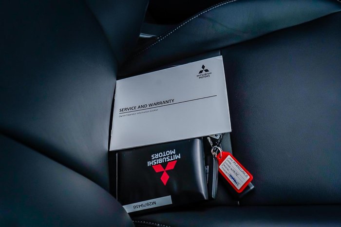 2024 Mitsubishi Pajero Sport GLS