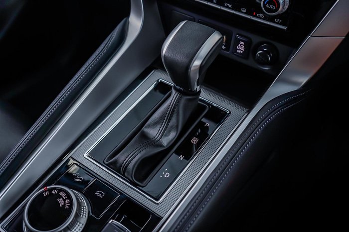 2024 Mitsubishi Pajero Sport GLS