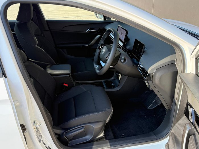 2024 MG MG4 Excite 51