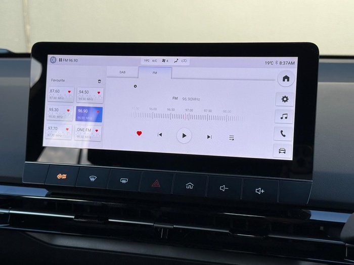 2024 MG MG4 Excite 51