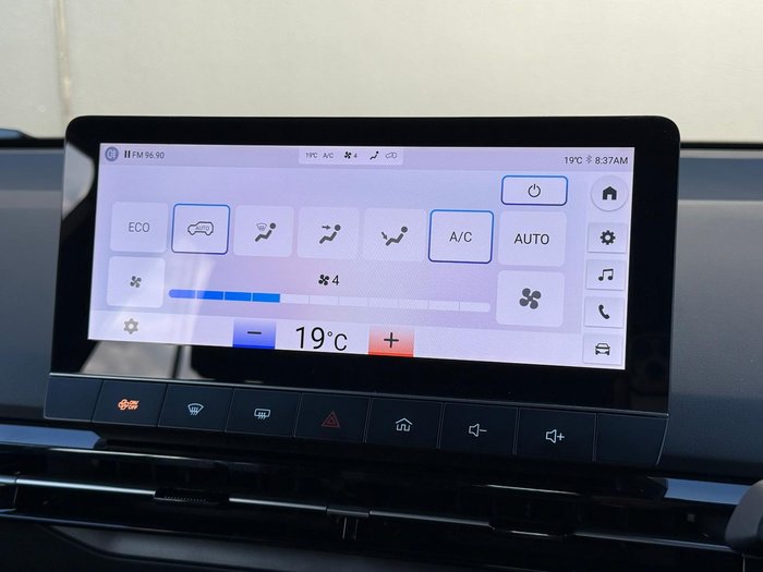 2024 MG MG4 Excite 51