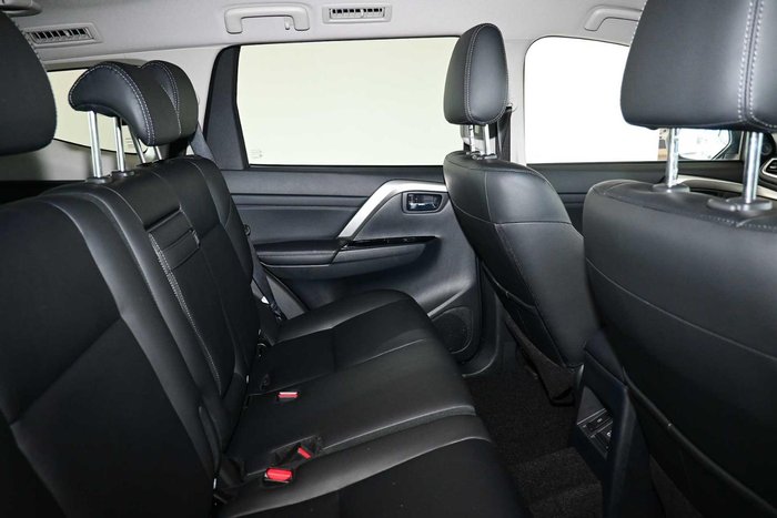 2024 Mitsubishi Pajero Sport GLS