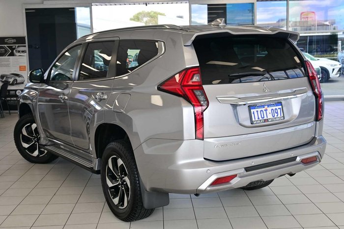 2024 Mitsubishi Pajero Sport GLS