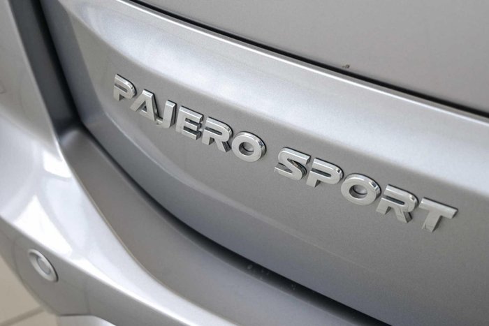 2024 Mitsubishi Pajero Sport GLS