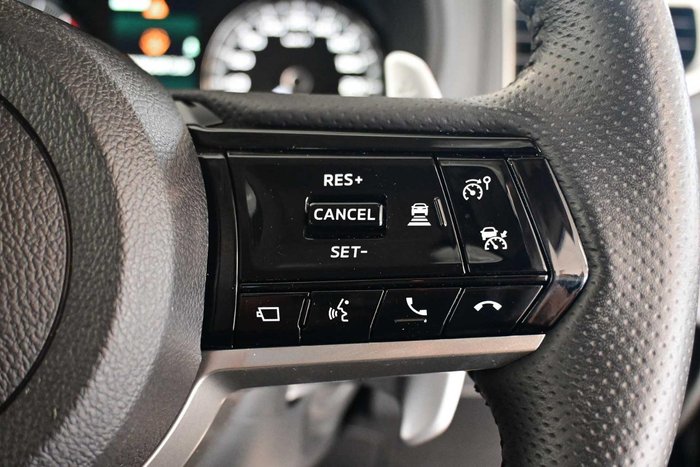 2024 Mitsubishi Pajero Sport GLS