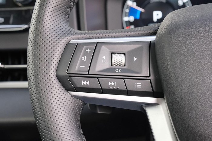 2023 Mitsubishi Outlander Exceed