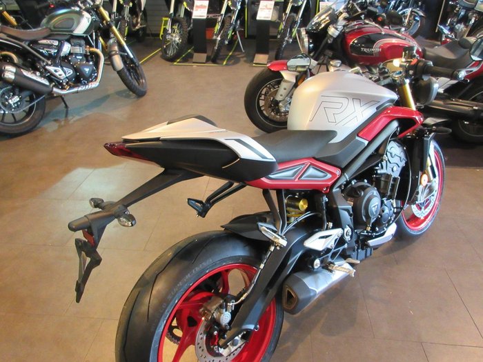 2025 Triumph Street Triple 765 RX Street Triple Silver