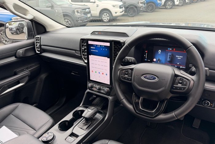 2025 Ford Everest Trend