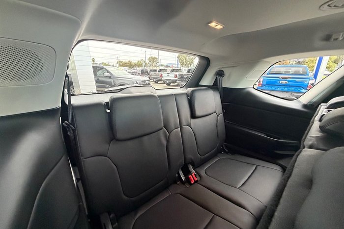 2025 Ford Everest Trend