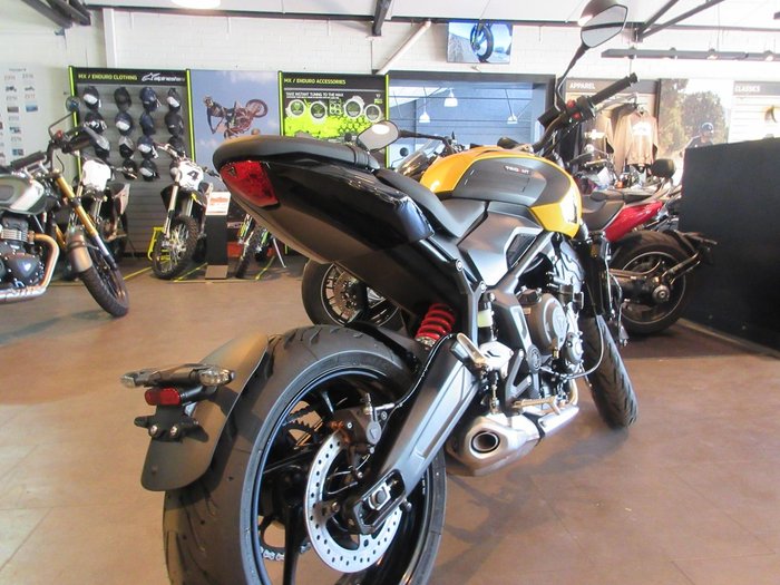 2026 Triumph Trident 660 Trident Yellow