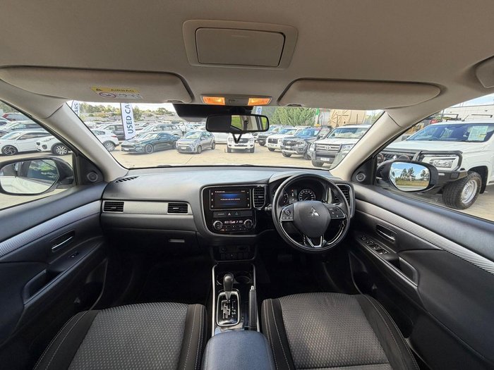 2018 Mitsubishi Outlander LS