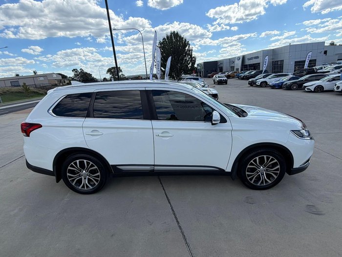 2018 Mitsubishi Outlander LS