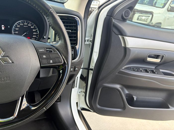 2018 Mitsubishi Outlander LS