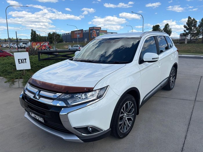 2018 Mitsubishi Outlander LS