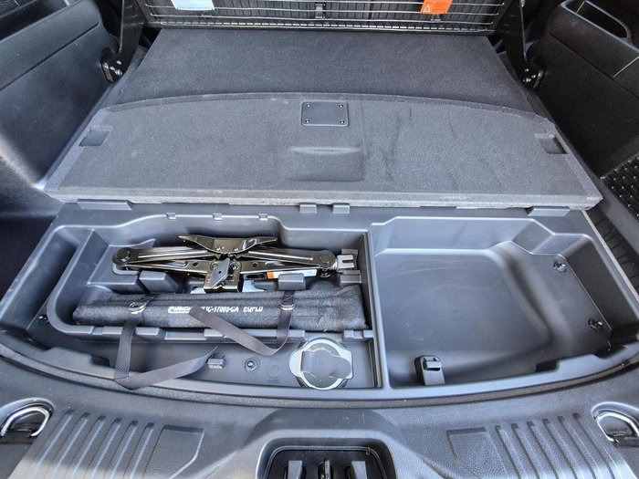 2022 Ford Everest Ambiente