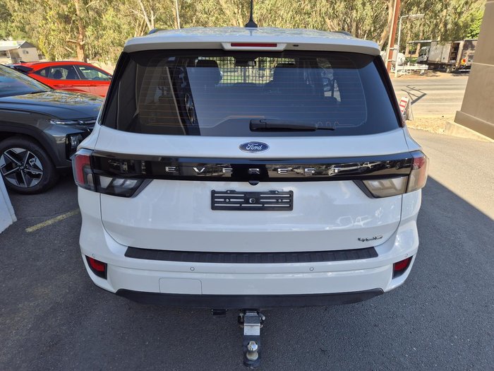 2022 Ford Everest Ambiente