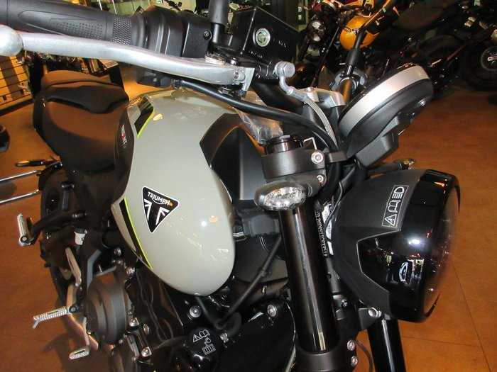 2026 Triumph Trident 660 Trident Grey