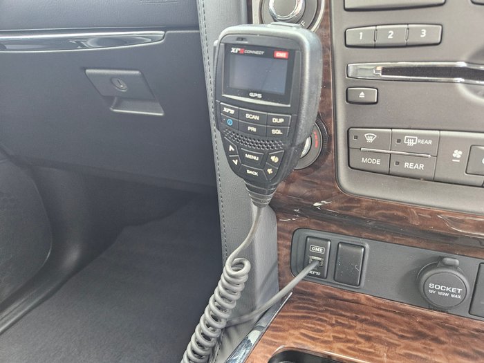 2023 Nissan Patrol Ti