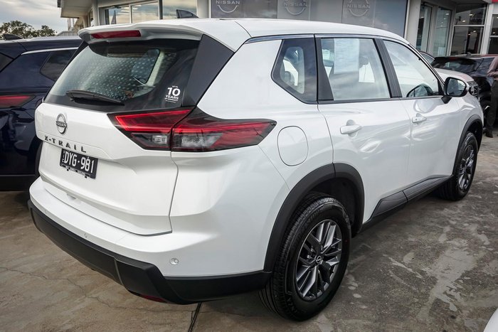 2025 Nissan X-TRAIL ST