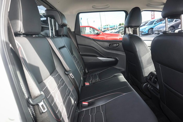 2025 Nissan Navara PRO-4X