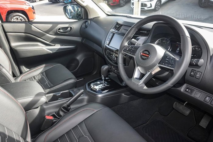 2025 Nissan Navara PRO-4X