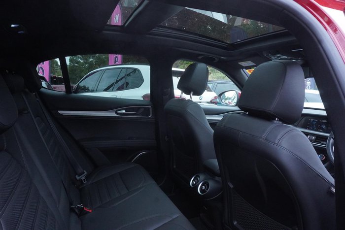 2021 Alfa Romeo Stelvio Sport