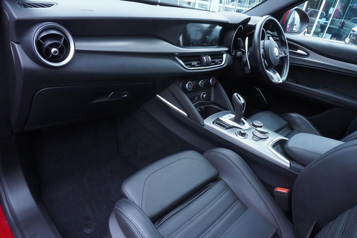 2021 Alfa Romeo Stelvio Sport