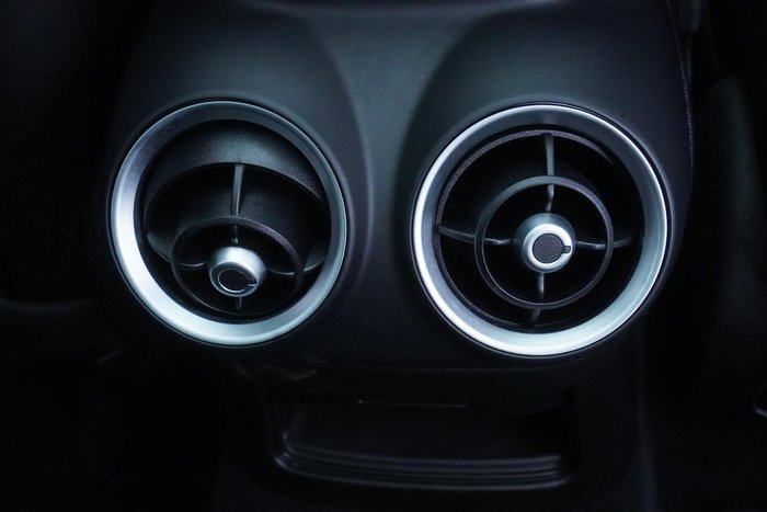 2021 Alfa Romeo Stelvio Sport