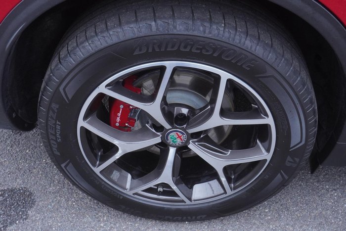 2021 Alfa Romeo Stelvio Sport