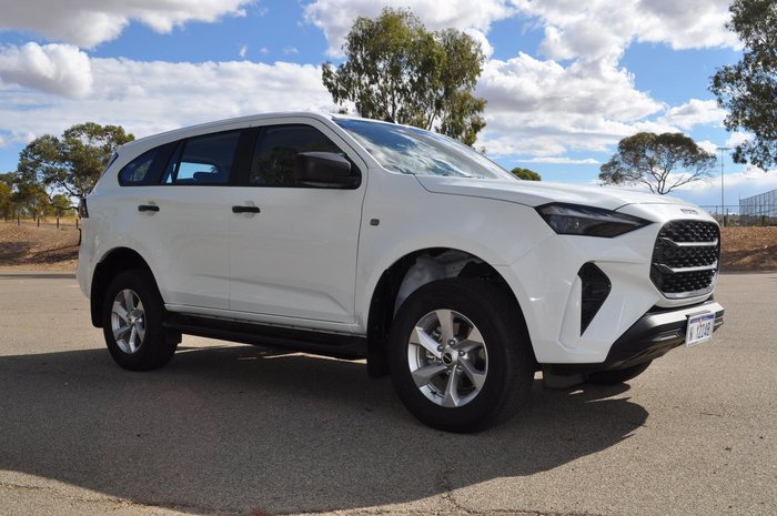 2025 Isuzu MU-X LS-M