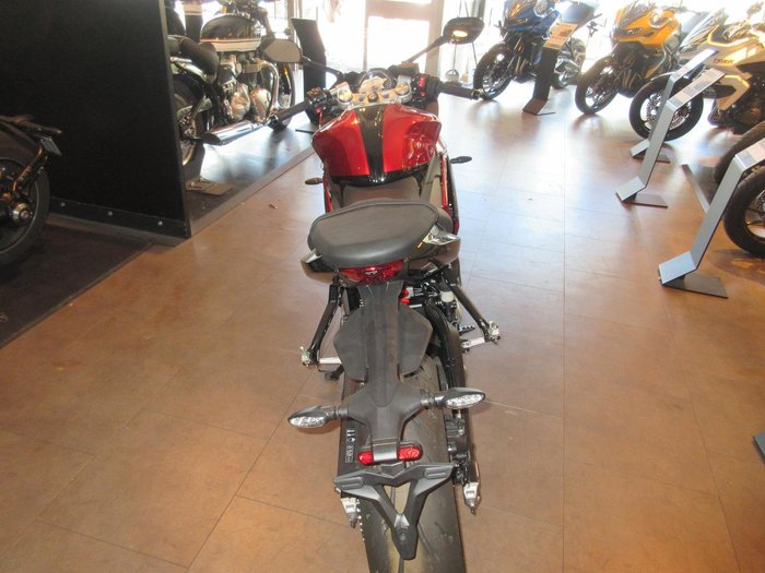 2025 Triumph Daytona 660 Daytona Red