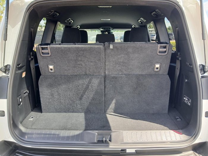 2024 Toyota Landcruiser GXL