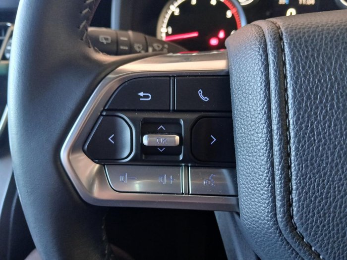 2024 Toyota Landcruiser GXL