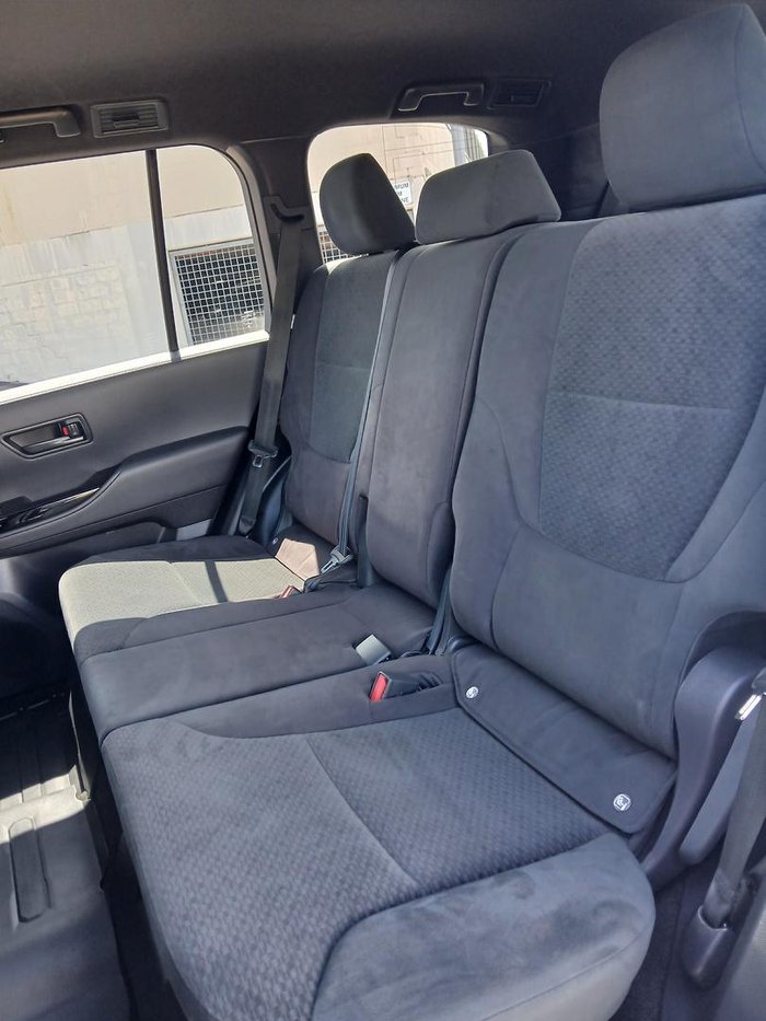 2024 Toyota Landcruiser GXL