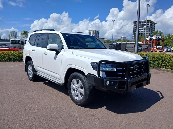 2024 Toyota Landcruiser GXL
