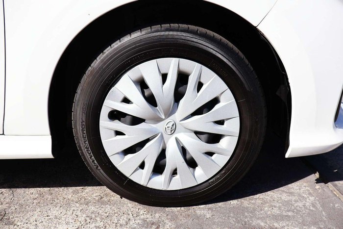 2024 Toyota Yaris Ascent Sport